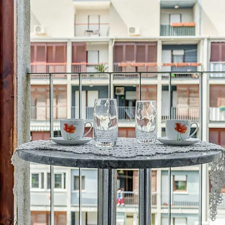 Tara Apartment *